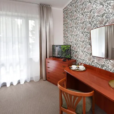 酒店 Aplend Lujza Major 3*