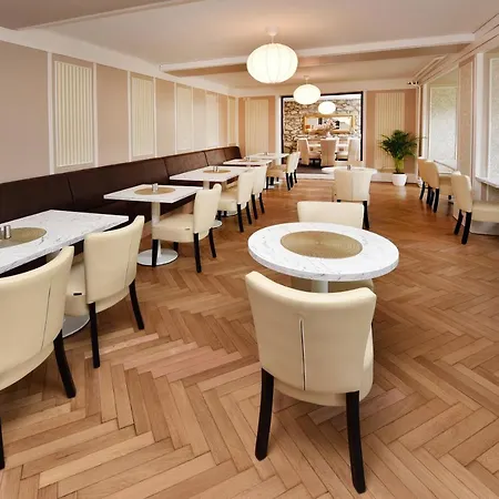 Aplend Lujza Major 3*