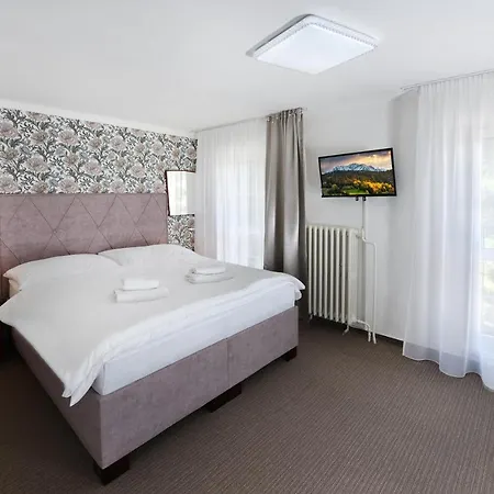 Aplend Lujza Major 3*