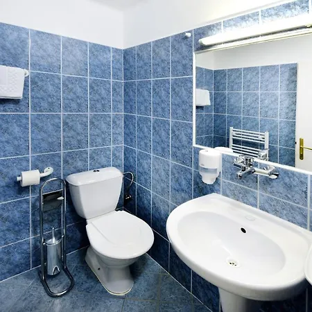 Aplend Lujza Major 3*