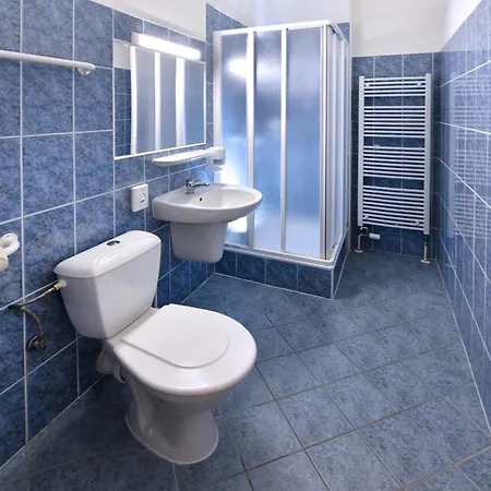 Aplend Lujza Major 酒店