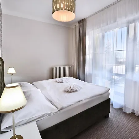 Hotel Aplend Lujza Major