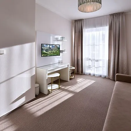 Hotel Aplend Lujza Major 3*